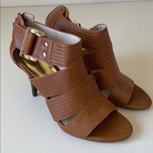 Michael Kors Women’s Size 7/12 Heels